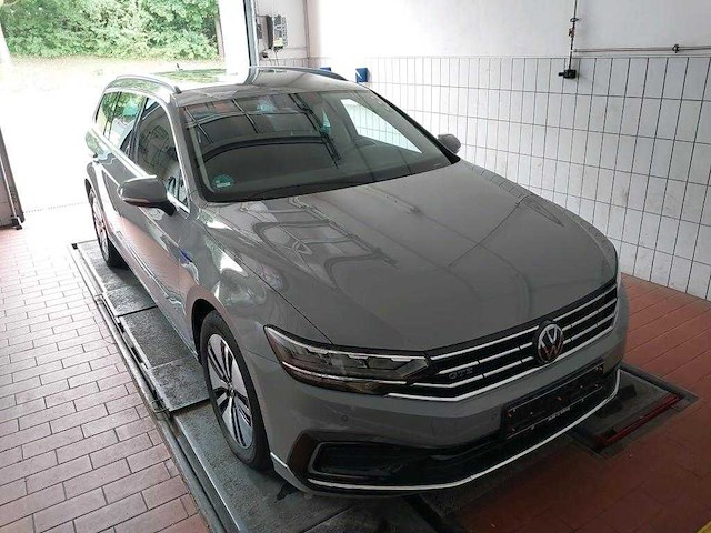 Volkswagen passat variant gte 1.4 tsi phev 218pk automaat 2022 - afbeelding 9 van  22