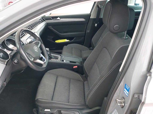 Volkswagen passat variant gte 1.4 tsi phev 218pk automaat 2022 - afbeelding 20 van  22