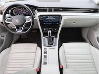 Volkswagen passat variant gte 1.4 tsi phev 218pk automaat 2022 - afbeelding 11 van  47