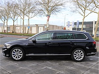 Volkswagen passat variant gte 1.4 tsi phev 218pk automaat 2022 - afbeelding 12 van  47