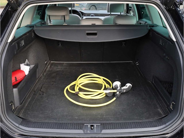 Volkswagen passat variant gte 1.4 tsi phev 218pk automaat 2022 - afbeelding 27 van  47