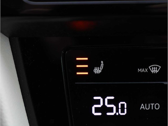 Volkswagen passat variant gte 1.4 tsi phev 218pk automaat 2022 - afbeelding 19 van  47