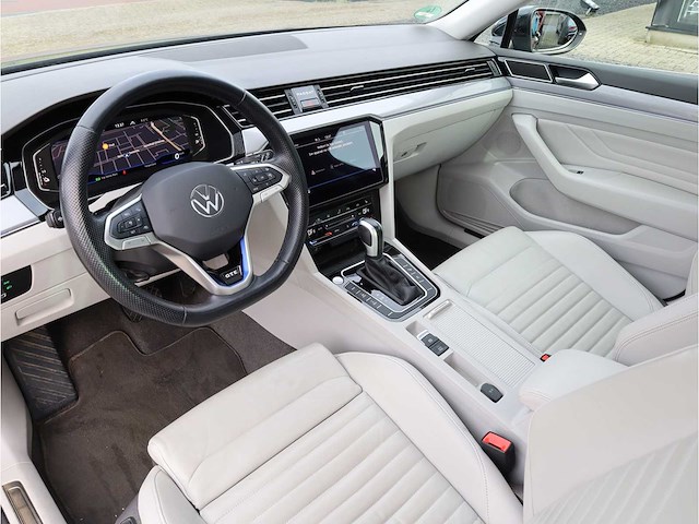 Volkswagen passat variant gte 1.4 tsi phev 218pk automaat 2022 - afbeelding 5 van  47