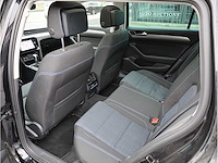 Volkswagen passat variant gte 1.4 tsi phev 218pk automaat - afbeelding 29 van  40