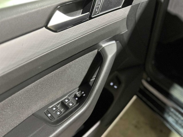 Volkswagen passat variant gte 1.4 tsi phev business 218pk 2021, gxt-93-x - afbeelding 29 van  44