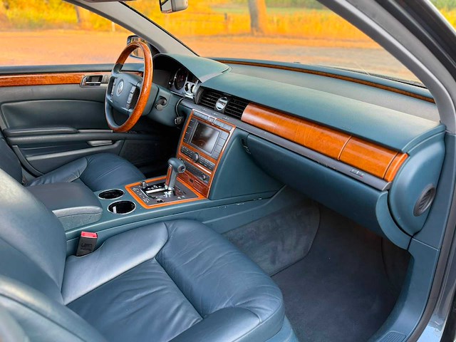Volkswagen phaeton 3.2 v6 5p sf-700-l - afbeelding 6 van  14