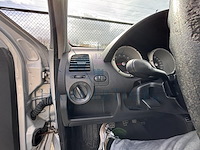 Volkswagen polo 1 2i trendline, 2000 - afbeelding 10 van  30