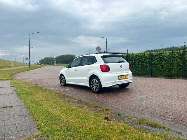 Volkswagen polo 1.0 bluemotion edition 2017 | nf-045-f i - afbeelding 6 van  8