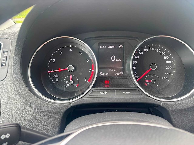 Volkswagen polo 1.0 bluemotion edition 2017 | nf-045-f i - afbeelding 12 van  17