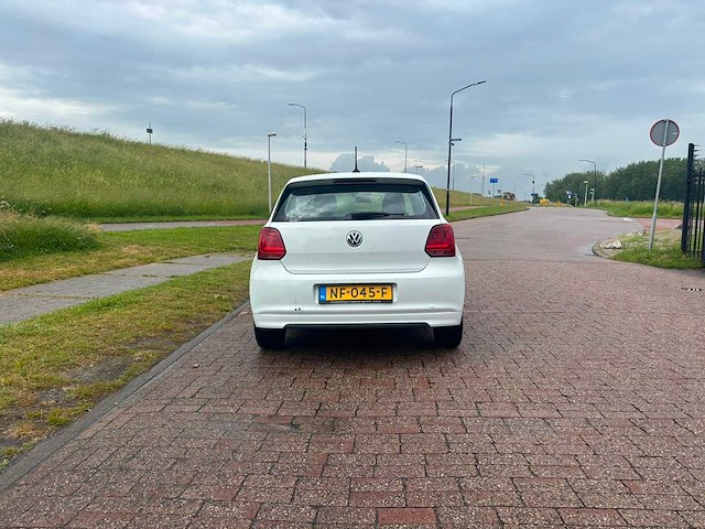 Volkswagen polo 1.0 bluemotion edition 2017 | nf-045-f i - afbeelding 15 van  17
