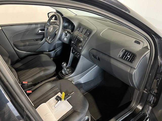 Volkswagen polo 1.0 mpi, ks-041-l - afbeelding 18 van  20