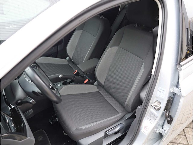 Volkswagen polo 1.0 tsi automaat 2023 - afbeelding 4 van  23