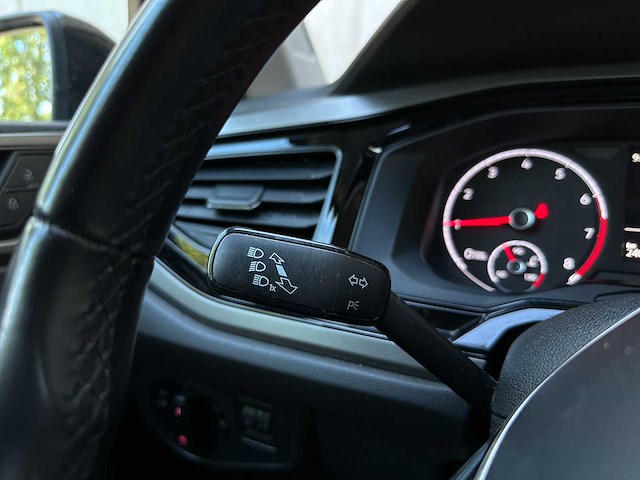 Volkswagen polo 1.0 tsi beats 95pk 2018 (origineel-nl), sv-303-s - afbeelding 16 van  55
