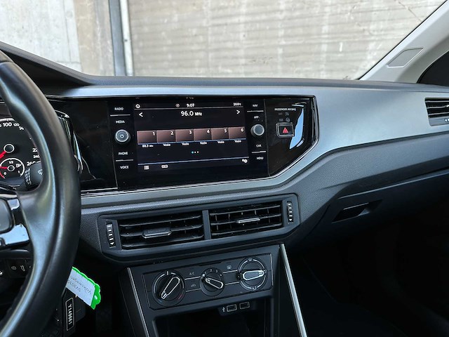 Volkswagen polo 1.0 tsi beats 95pk 2018 (origineel-nl), sv-303-s - afbeelding 20 van  55