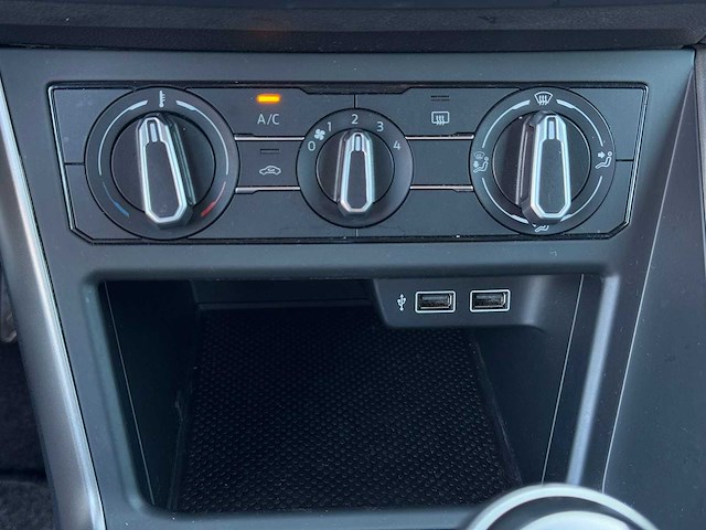 ***volkswagen polo 1.0 tsi comfortline 2020 | j-271-rh - afbeelding 8 van  29