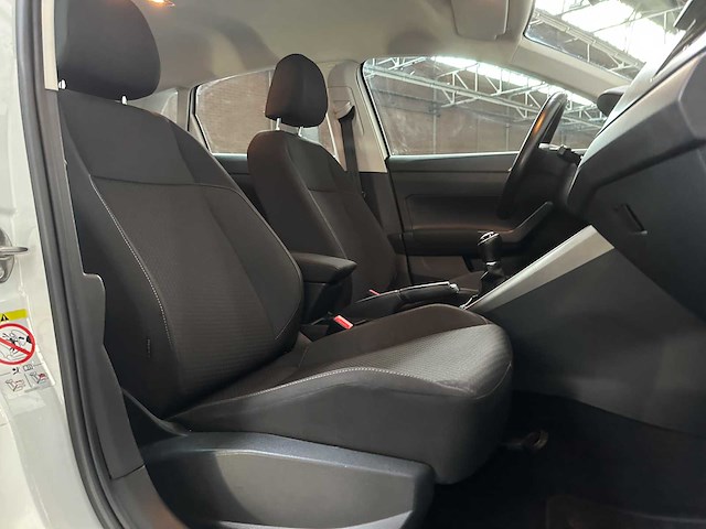 Volkswagen polo 1.0 tsi comfortline 95pk 2020, g-385-zp - afbeelding 31 van  39