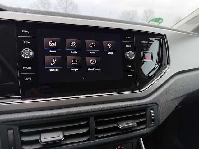 Volkswagen polo 1.0 tsi comfortline, t-445-kn - afbeelding 8 van  18