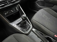 Volkswagen polo 1.0 tsi highline 94pk 2019, h-260-fr - afbeelding 10 van  24