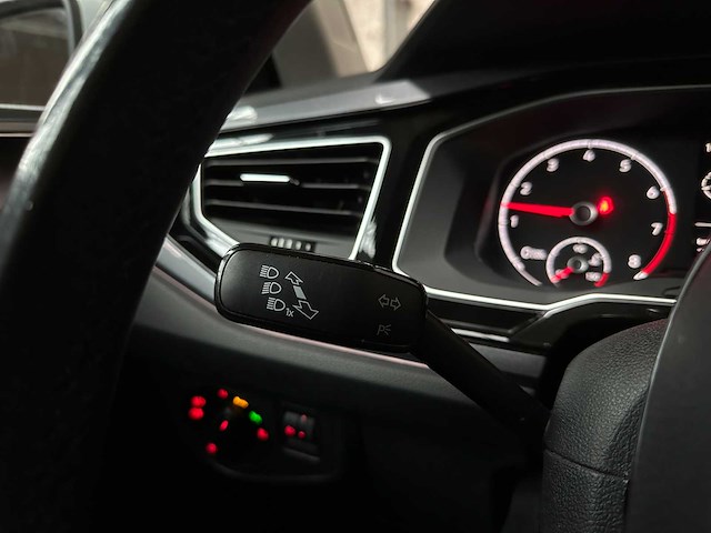 Volkswagen polo 1.0 tsi highline 95pk 2018, rz-845-r - afbeelding 13 van  29