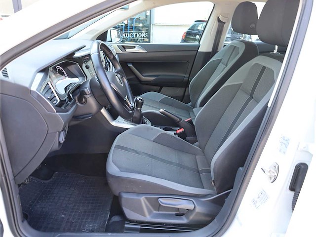 Volkswagen polo 1.0 tsi highline 95pk 2021 - afbeelding 3 van  31