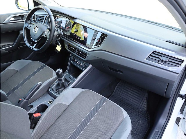 Volkswagen polo 1.0 tsi highline 95pk 2021 - afbeelding 5 van  31