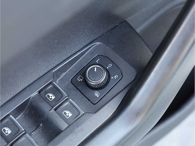 Volkswagen polo 1.0 tsi highline 95pk 2021 - afbeelding 14 van  31