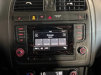 Volkswagen polo 1.0, zk-857-l - afbeelding 2 van  15