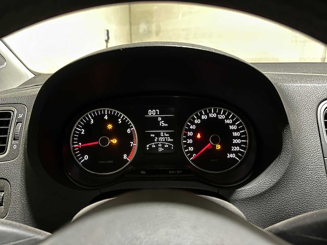 Volkswagen polo 1.2-12v bluemotion comfortline 68pk 2011, sn-396-h - afbeelding 10 van  34