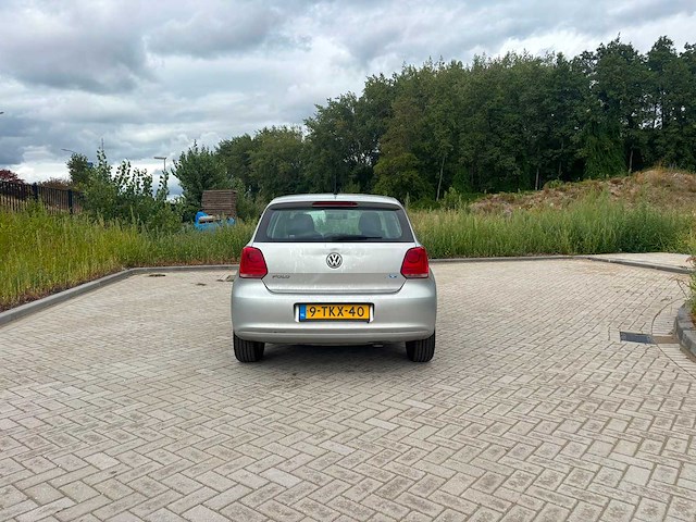 Volkswagen polo 1.2-12v bluemotion comfortline | 9-tkx-40 i - afbeelding 9 van  11