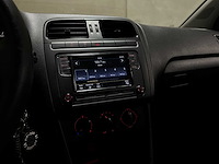 Volkswagen polo 1.2-12v bluemotion trendline 68pk 2011, zl-666-l - afbeelding 25 van  42