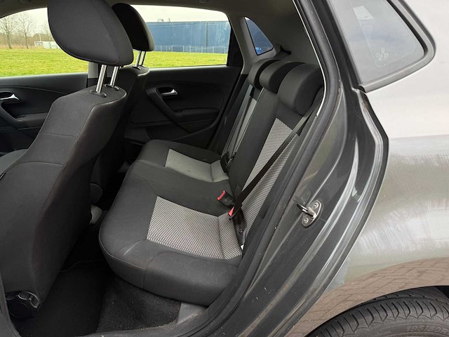 Volkswagen polo 1.2 12v bluemotion trendline, 8-tbp-58 - afbeelding 15 van  16