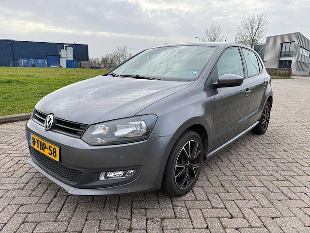 Volkswagen polo 1.2 12v bluemotion trendline, 8-tbp-58 - afbeelding 1 van  16