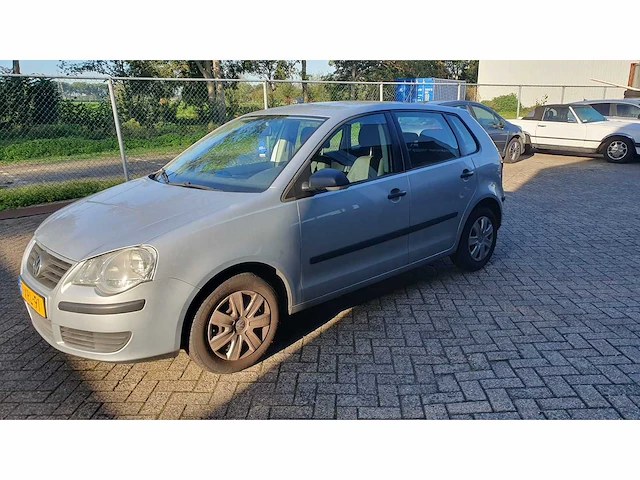 Volkswagen polo 1.2-12v edition , 7-xrl-91 - afbeelding 1 van  12