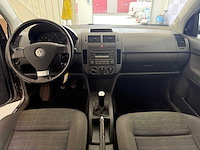 Volkswagen polo 1.2-12v goal edition - car - 2006 - afbeelding 18 van  31