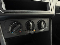 Volkswagen polo 1.2 12v trendline, g-914-vl - afbeelding 3 van  8