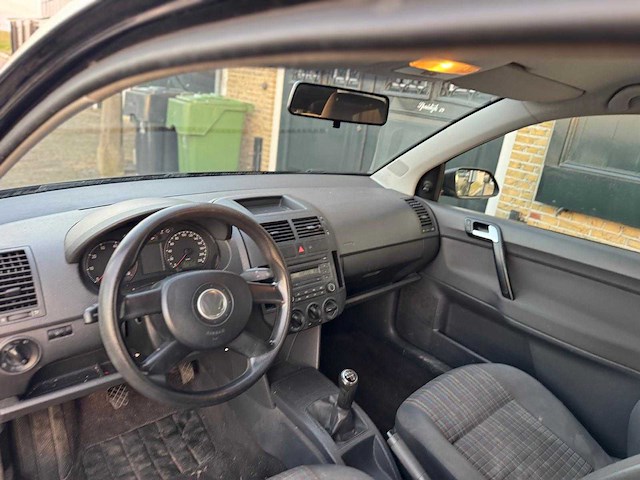 Volkswagen polo 1.2-12v trendline jg-883-g - afbeelding 15 van  24