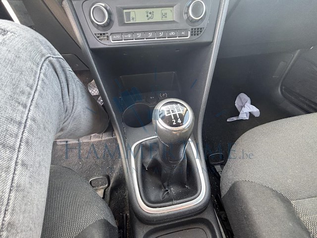 Volkswagen polo 1.2 cr tdi comfortline dpf, 2011 - afbeelding 8 van  40