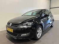 Volkswagen polo 1.2 easyline r-567-tn