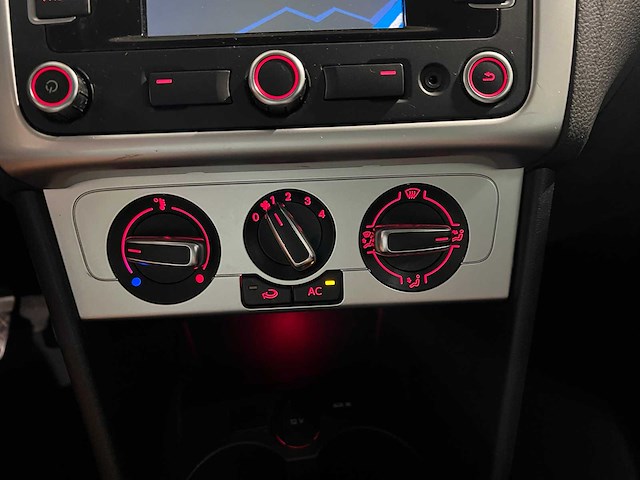 Volkswagen polo 1.2 easyline, xn-610-k - afbeelding 7 van  19