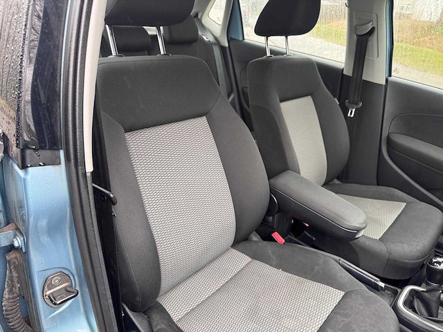 Volkswagen polo 1.2 tdi bluemotion, 6-ktr-35 - afbeelding 3 van  5