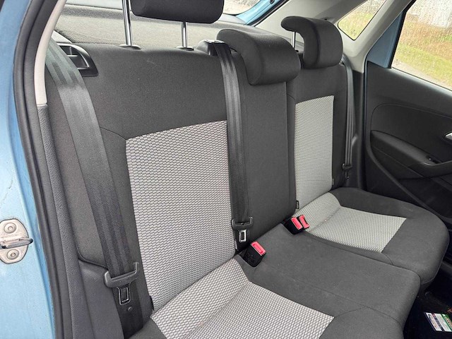 Volkswagen polo 1.2 tdi bluemotion, 6-ktr-35 - afbeelding 4 van  5