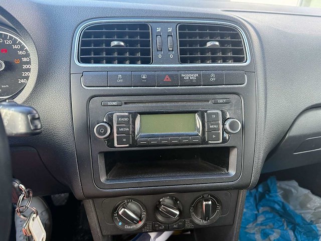 Volkswagen polo 1.2 tdi bluemotion comfortline 2010 | 35-ntn-9 - afbeelding 8 van  8