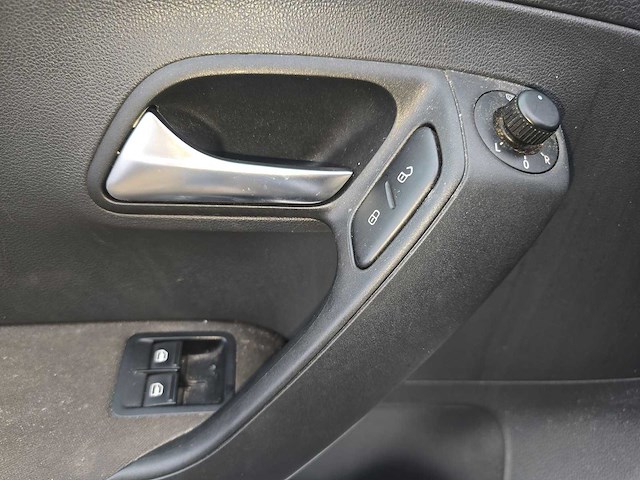 Volkswagen polo 1.2 tdi bluemotion comfortline 2011 | 64-spt-3 - afbeelding 21 van  24