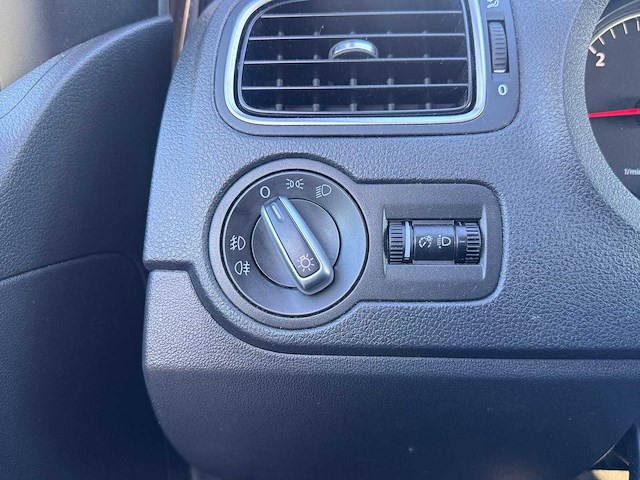 Volkswagen polo 1.2 tdi bluemotion comfortline, 33-rgn-9 - afbeelding 5 van  15
