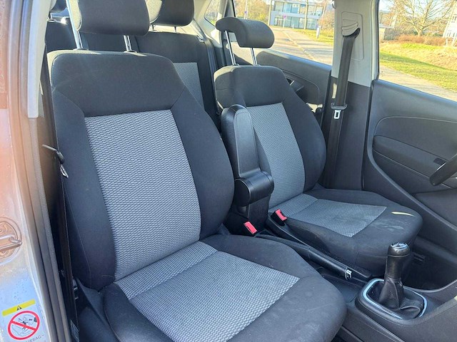 Volkswagen polo 1.2 tdi bluemotion comfortline, 33-rgn-9 - afbeelding 14 van  15