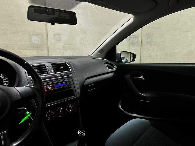 Volkswagen polo 1.2 tdi bluemotion comfortline 75pk 2011 (origineel-nl), 33-ppl-7 - afbeelding 19 van  61