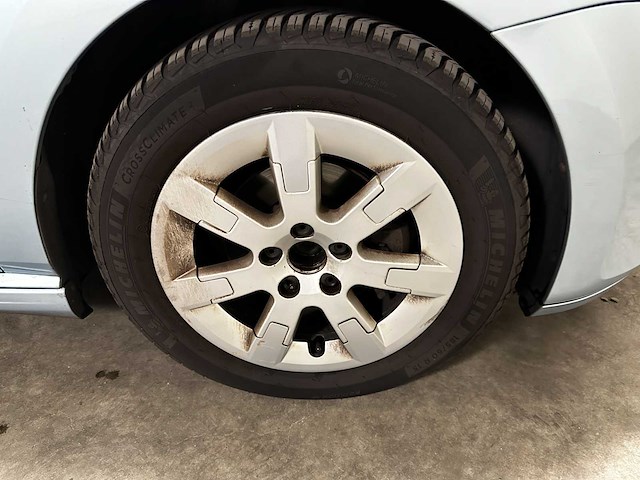 Volkswagen polo 1.2 tdi bluemotion comfortline 75pk 2011 (origineel-nl), 33-ppl-7 - afbeelding 45 van  61