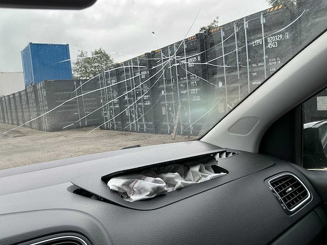 Volkswagen polo 1.2 tdi bluemotion personenauto - afbeelding 13 van  32