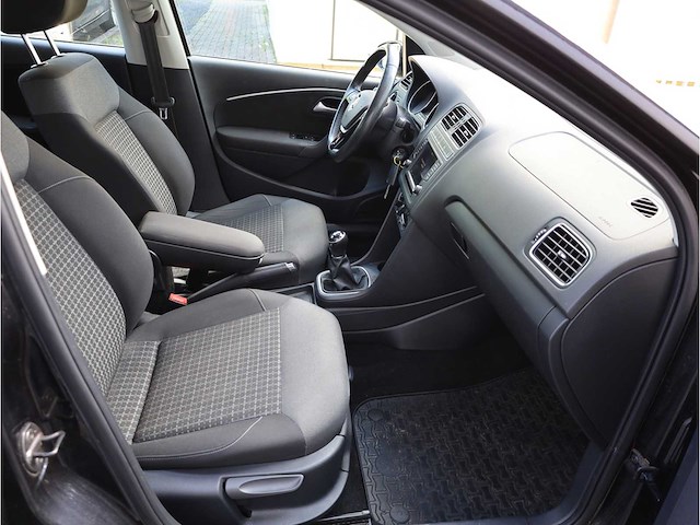 Volkswagen polo 1.2 tsi 5-deurs 2017, h-965-tl - afbeelding 11 van  31
