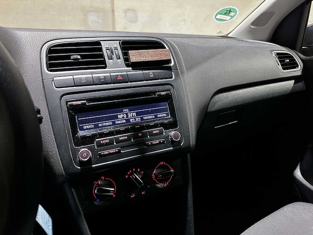 Volkswagen polo 1.2 tsi bluemotion comfort edition 89pk 2012, 70-xjj-8 - afbeelding 8 van  21
